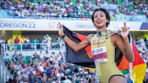 速滑世界杯海伦芬站韩梅再添一铜