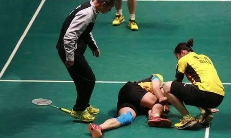 德州扑克别被一把好牌骗（德州扑克别让好牌蒙蔽你）